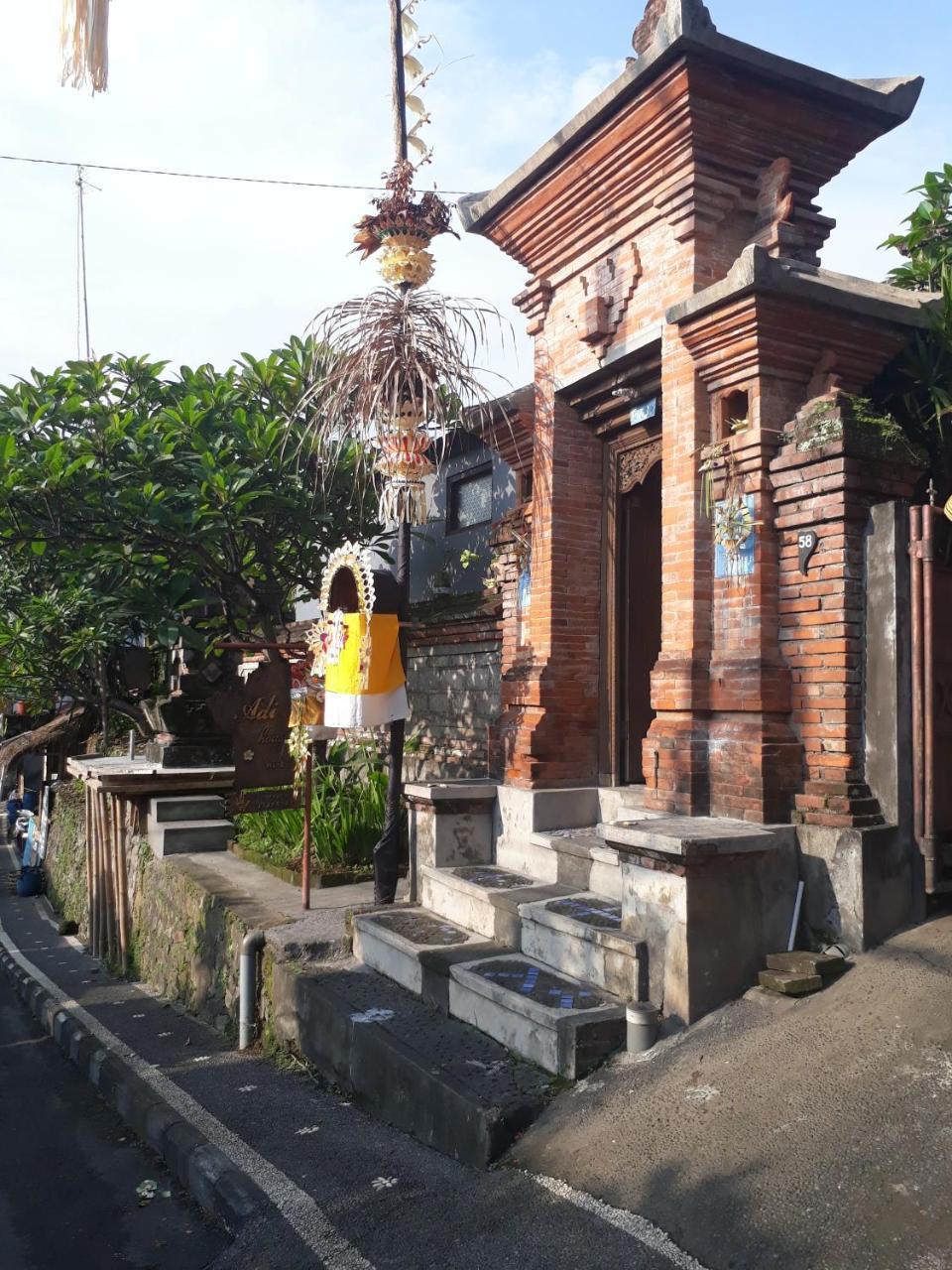Adi House Homestay Убуд Екстер'єр фото