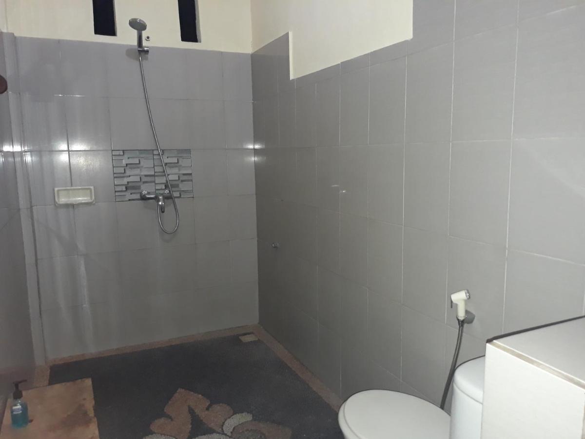 Adi House Homestay Убуд Екстер'єр фото