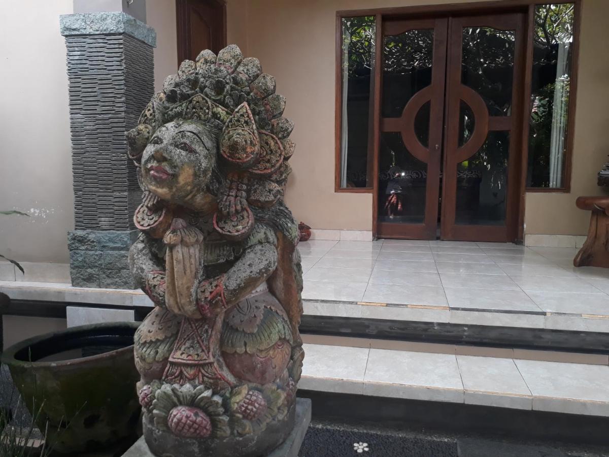Adi House Homestay Убуд Екстер'єр фото