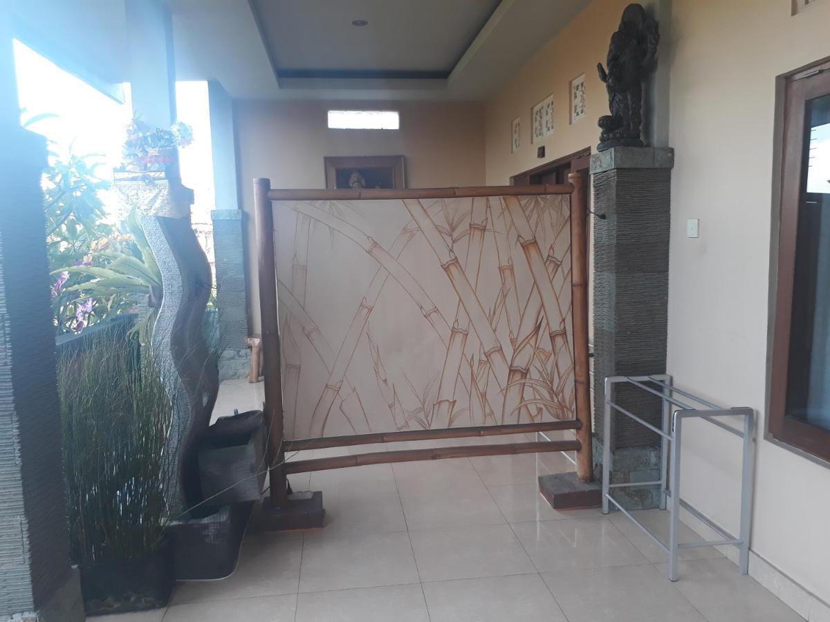 Adi House Homestay Убуд Екстер'єр фото