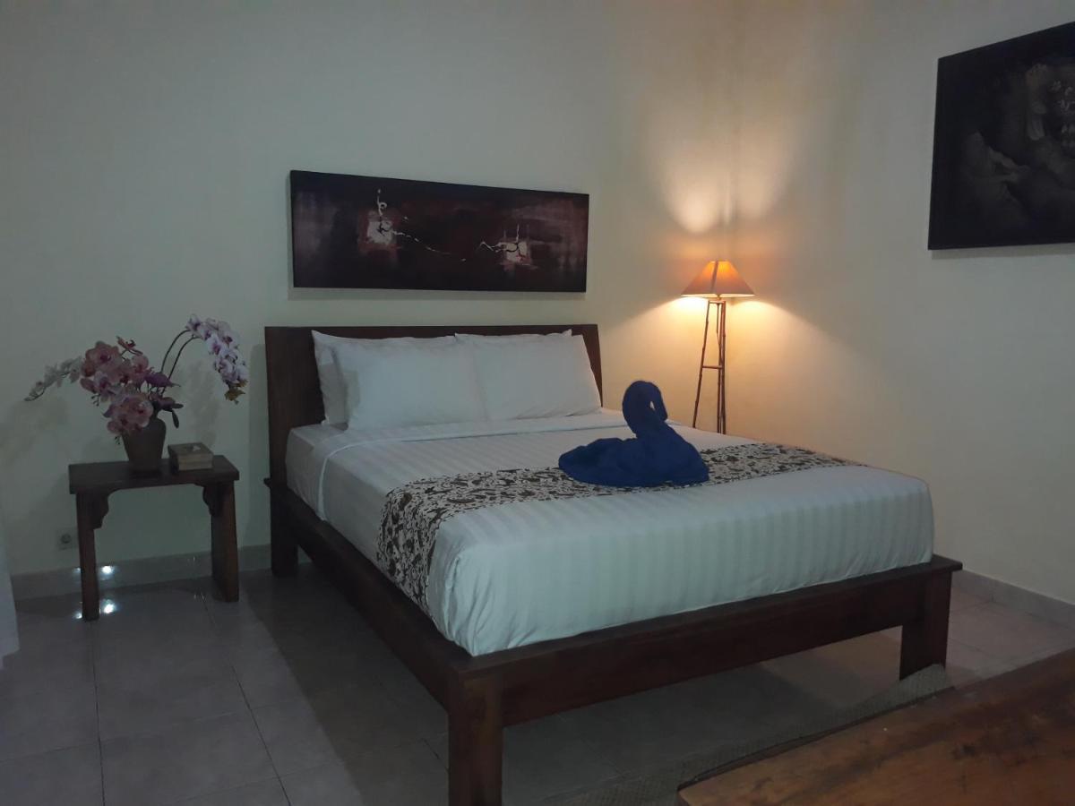 Adi House Homestay Убуд Екстер'єр фото